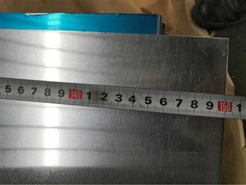 איך לחתוך יריעות אלומיניום בבית